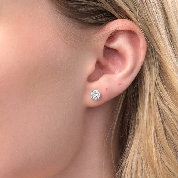 CERTIFIED 14K Yellow Gold 2ct Diamond Stud Earrings Moissanite Charles Colvard - Picture 3 of 5